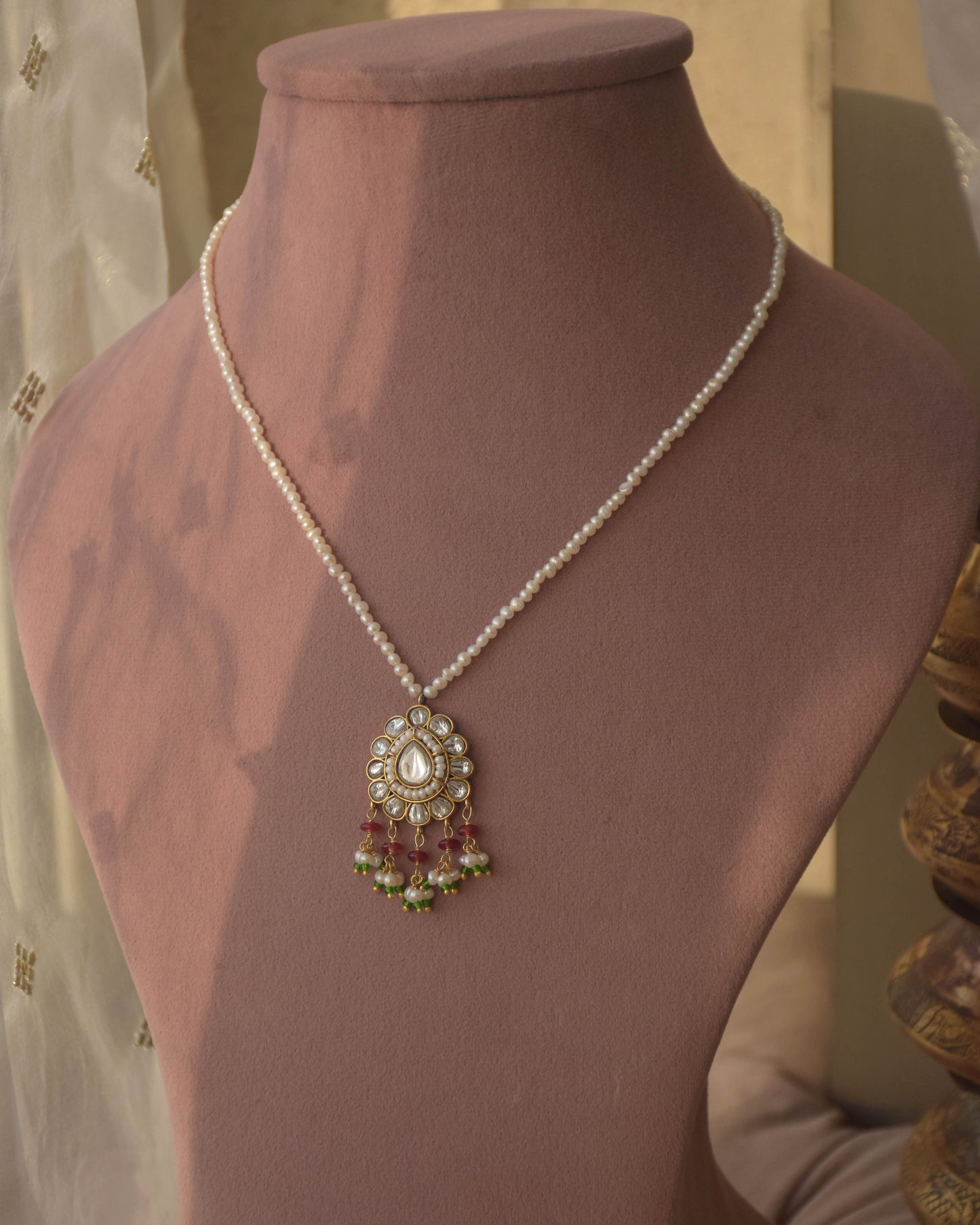 Gulabo Pendant