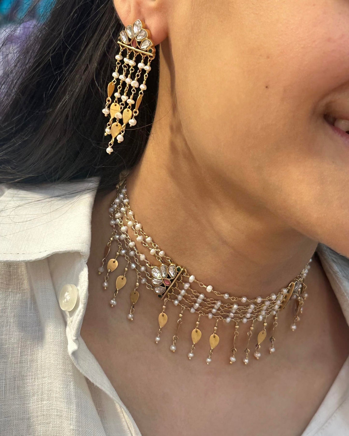Aafreen Pearl Choker