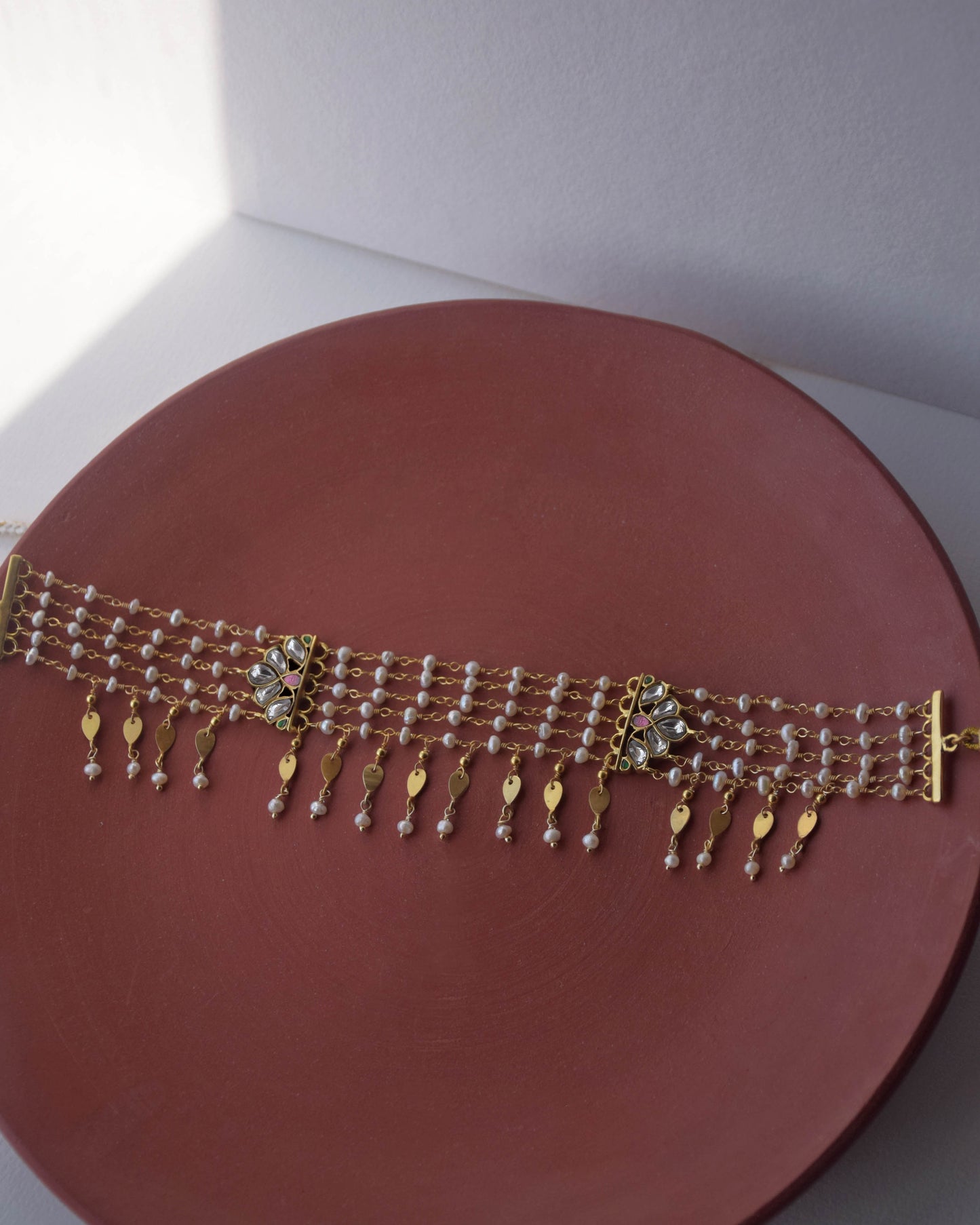 Aafreen Pearl Choker