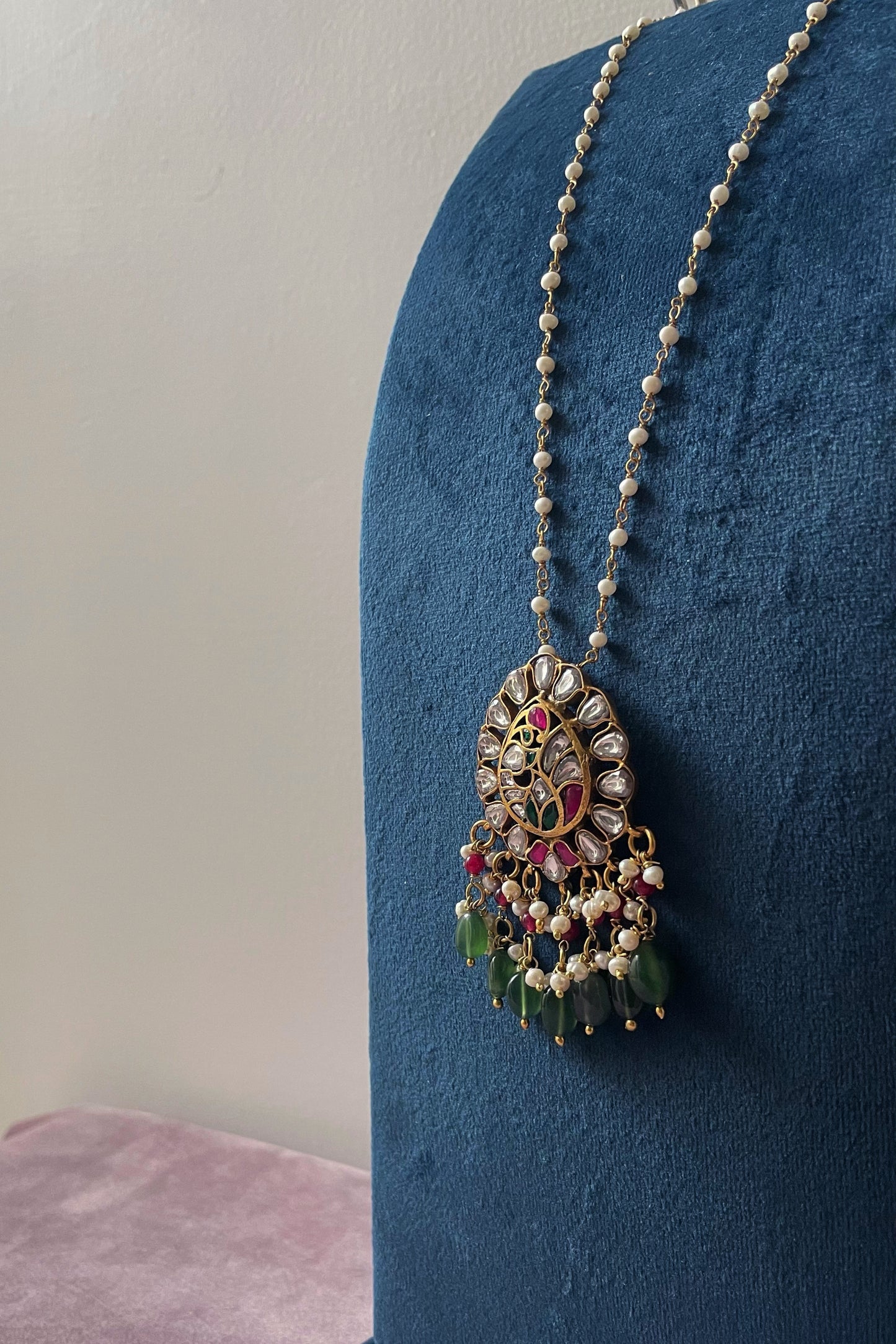 Mayuri Jadau Pendant