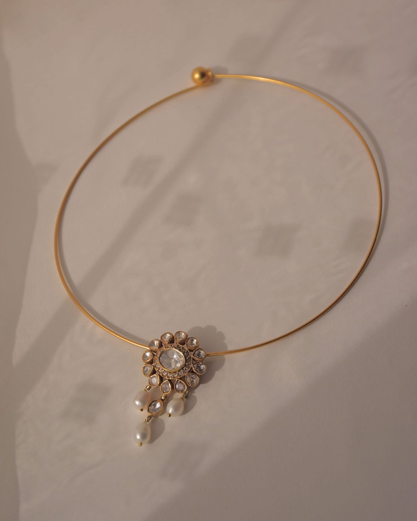 Taarika Pendant with Hasli