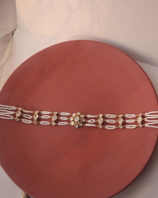 Gold-plated 925 sterling silver moissanite choker with delicate pearl detailing and a minimal, timeless design.