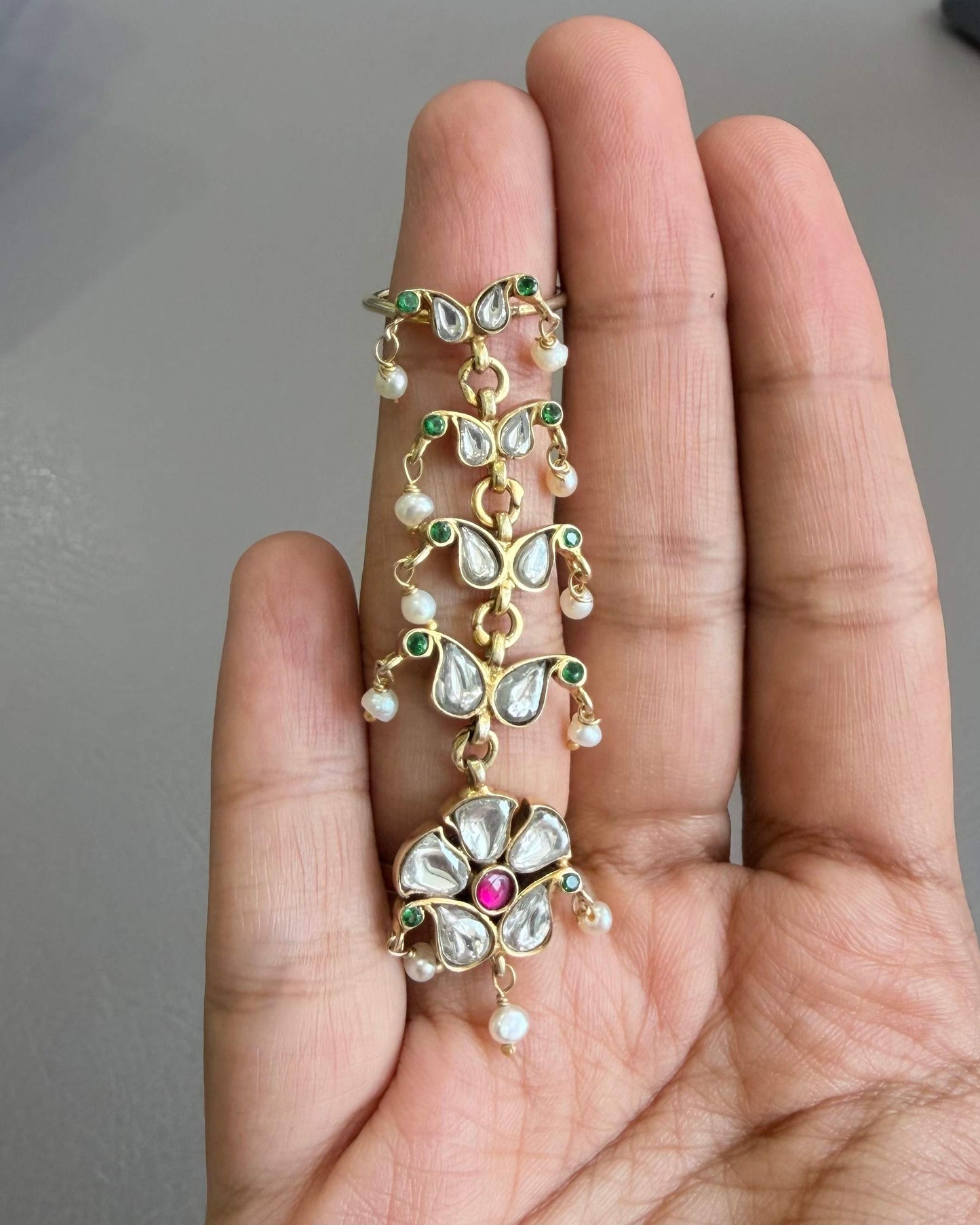 Vanya Finger Ring