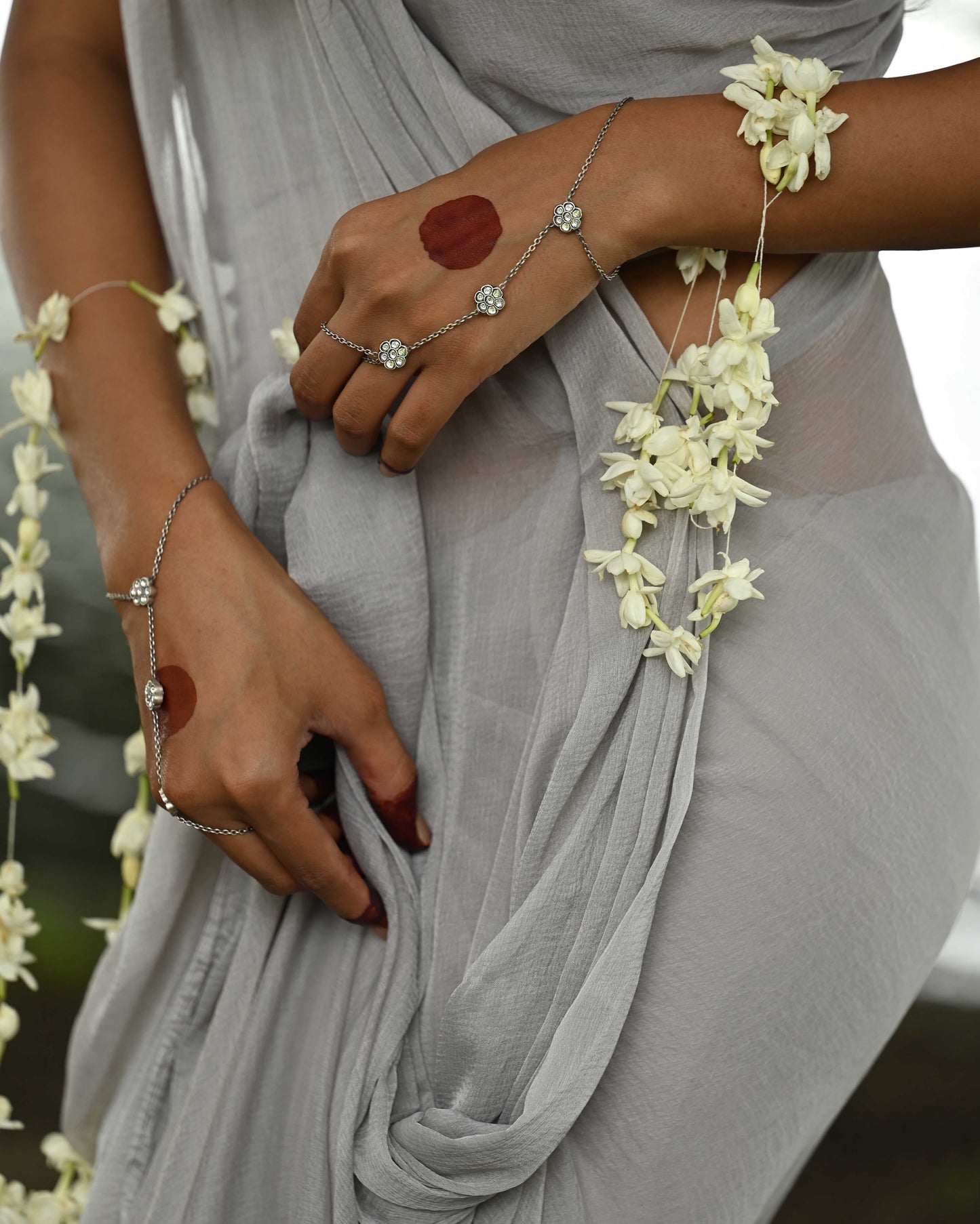 Handcrafted Nuvi Jewels Preyasi Haathphool in 92.5 silver featuring versatile design for single or double-hand styling