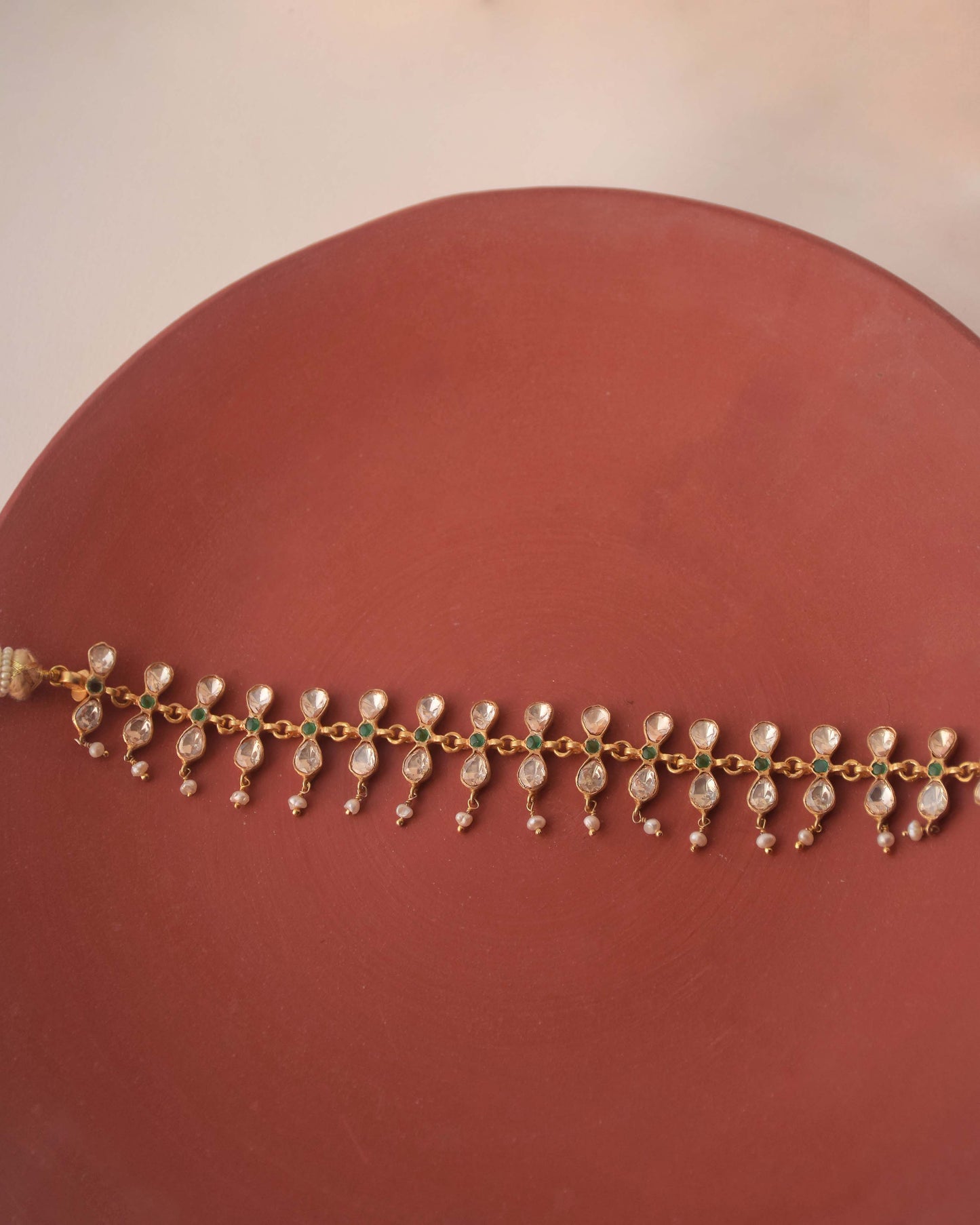 Elegant Nuvi Jewels choker with drop-shaped Belur polki stones and green stone accent in 925 sterling silver