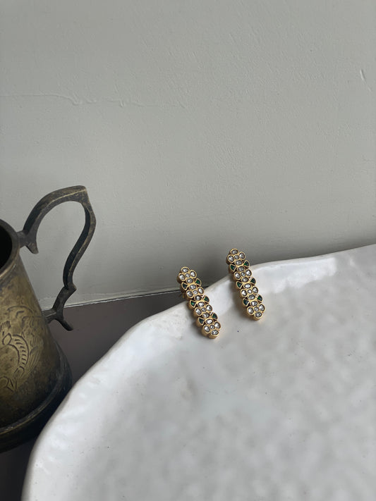 Raatrani 925 silver drop earrings featuring five vertical Jadau stone.