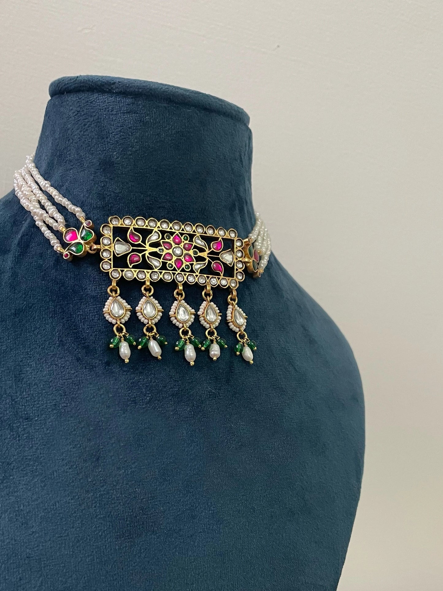 Aayat Jadau Choker